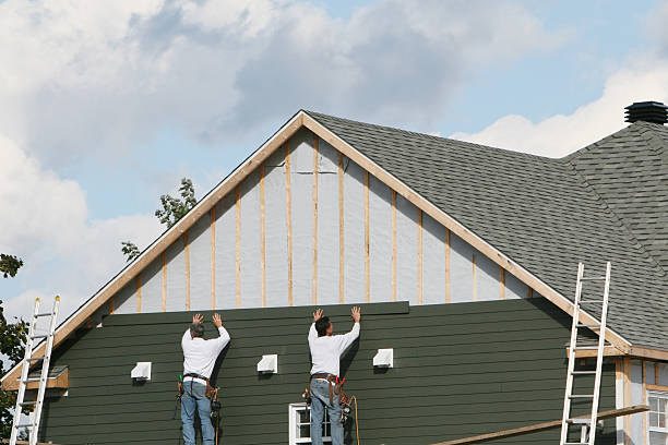 Professional Siding Installation technician working in Westminster, TX